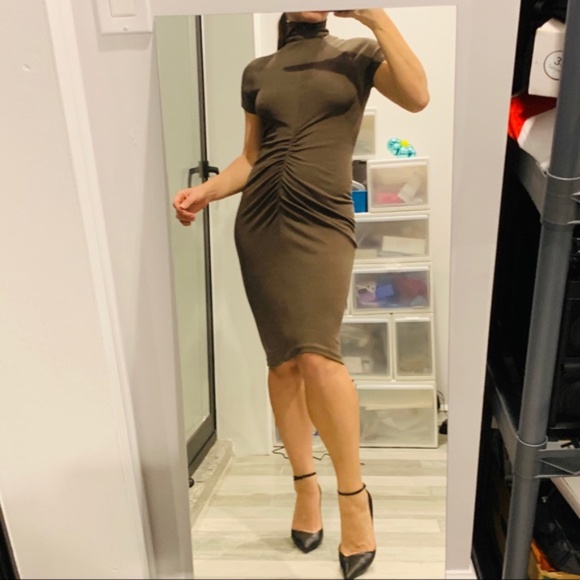 Zenobia Virgin Wool Camo Pleated Turtle Neck Dress - Picture 15 of 16